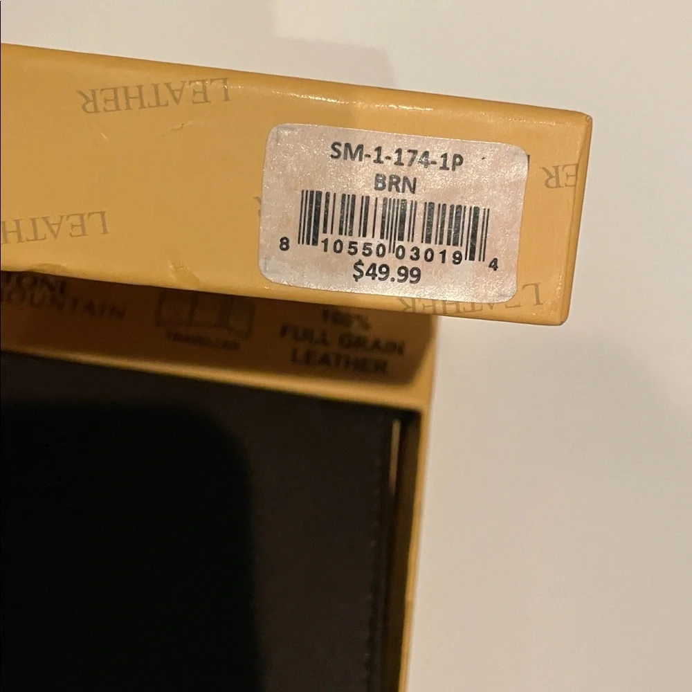 NWT Stone Mountain Brown Leather Wallet - Picture 2 of 6